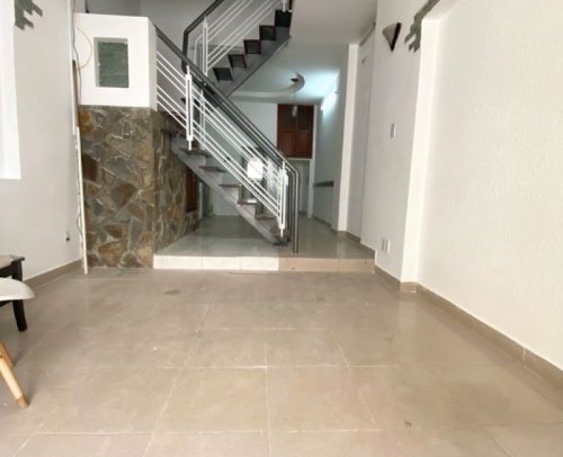 Bán Nhà Gò Vấp Quang Trung giá dưới 4 tỷ 2 phòng ngủ