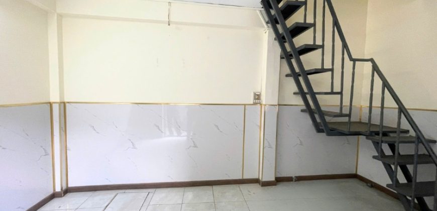 Phòng khách rộng rãi nhà đường Thống Nhất Gò Vấp diện tích 24m2
