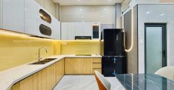 Không gian bếp hiện đại thông thoáng nhà Nguyễn Tư Giản Gò Vấp 4PN ĐẸP