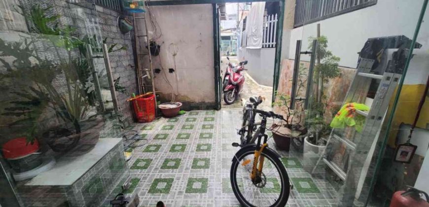 khu vuc san nha go vap duong nguyen tu gian.jpg