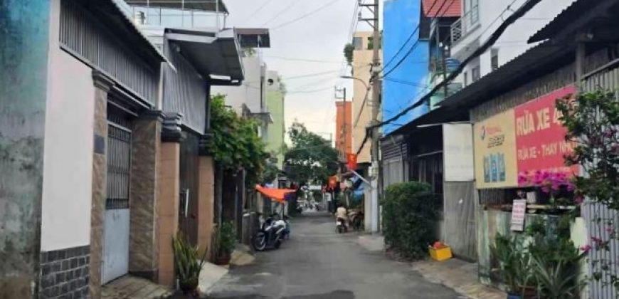 Mặt tiền căn nhà gò vấp dưới 5 tỷ hẻm sạch sẽ thông thoáng gần đường lê đức thọ