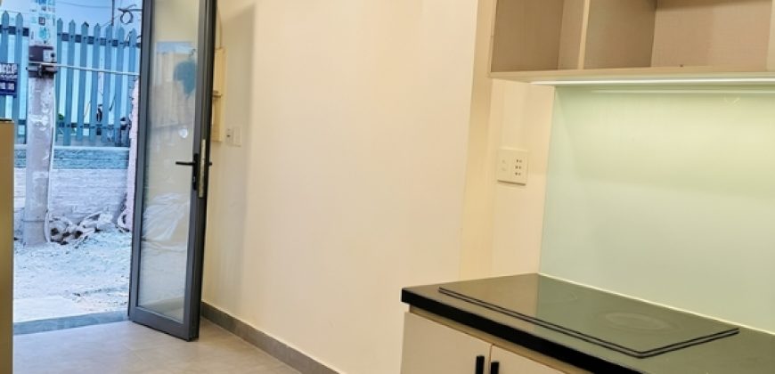 Phòng khách căn nhà Gò Vấp dưới 3 tỷ hẻm 854 Thống Nhất được thiết kế hiện đại tối ưu diện tích