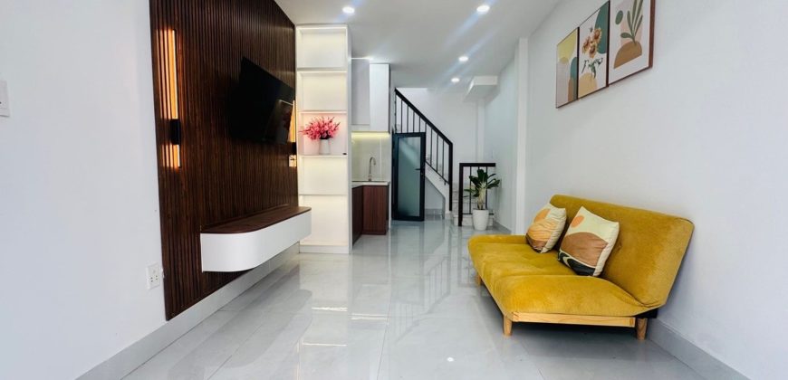Phòng khách nhà Gò Vấp dưới 4 tỷ đường Phạm Văn Chiêu Phường 14 Quận Gò Vấp