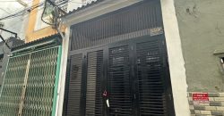 nha go vap duoi 5 ty bui quang la mat tien (2)