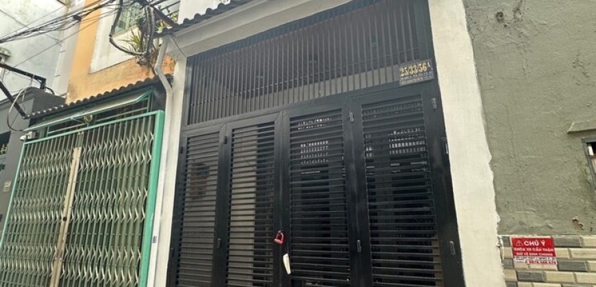 nha go vap duoi 5 ty bui quang la mat tien (2)