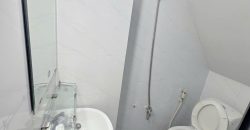 Nhà vệ sinh 1 sạch sẽ đầy đủ thiết bị tại nhà Gò Vấp Nguyễn Oanh