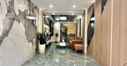 Phòng khách rộng rãi, thiết kế hiện đại, đón ánh sáng tự nhiên, phù hợp gia đình sinh sống lâu dài tại Gò Vấp.