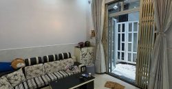 Phòng khách nhà Gò Vấp dưới 4 tỷ tại Nguyễn Văn Khối Phường 9 rộng rãi và sáng thoáng