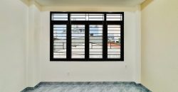 Không gian phòng ngủ ấm cúng ngập tràn ánh sáng tại nhà Gò Vấp Phường 17