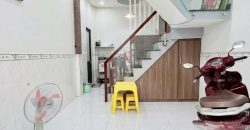 phòng khách nhà gò vấp dưới 4 tỷ đường thống nhất phường 16 quận gò vấp thiết kế hiện đại.