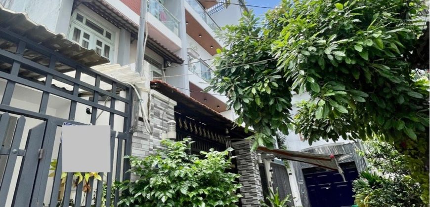 Bán nhà đường Quang Trung Phường Gò Vấp Quận Gò Vấp, mặt tiền nhà đẹp 4 tầng, diện tích 63m², sổ hồng riêng hoàn công đầy đủ, nhà Gò Vấp dưới 7 tỷ, hẻm xe hơi cách mặt tiền chỉ 15m. hẻm xe hơi