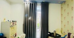 Phòng khách nhà Gò Vấp đường Nguyễn Văn Khối, Phường 8 thiết kế rộng rãi, hiện đại, diện tích 48m².