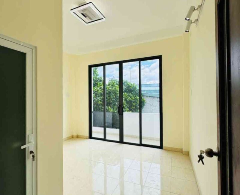Bán Nhà Đường Quang Trung Gò Vấp Hẻm Xe Hơi dưới 8 tỷ