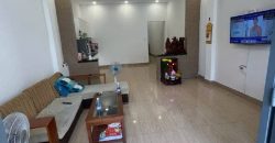 Bán nhà Gò Vấp dưới 5 tỷ đường Thống Nhất Phường 11, phòng khách rộng rãi, thiết kế hiện đại, nhiều ánh sáng.