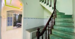 Nhà bếp nhà Gò Vấp dưới 5 tỷ đường Thống Nhất Phường 16 bố trí gọn gàng, tiện nghi.