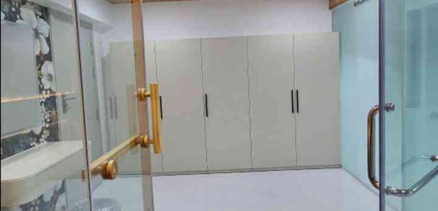 Khu vực bếp căn nhà đất giá tốt đường Quang Trung Quận Gò Vấp trang bị tủ kệ bếp cao cấp tiện nghi.
