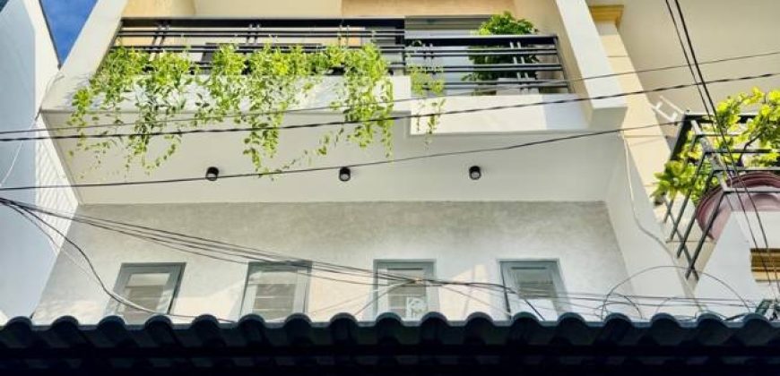 Mặt tiền nhà Gò Vấp hẻm xe hơi đường Phạm Văn Chiêu, Phường 9