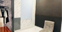 Phòng khách nhà Gò Vấp đường Nguyễn Văn Khối Phường 9 rộng và sáng