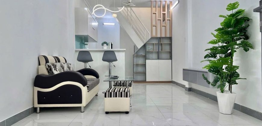Phòng khách nhà phố Gò Vấp đường Nguyễn Văn Khối Phường 9 giá dưới 5 tỷ