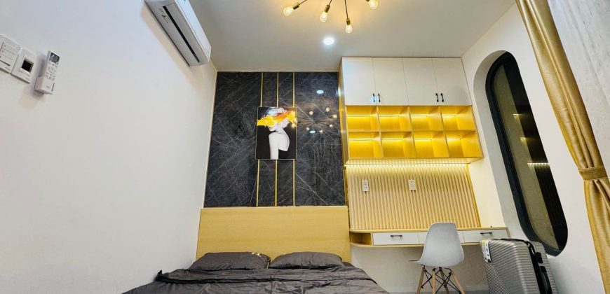 Không gian phòng ngủ rộng rãi nhà đẹp Gò Vấp 4 tầng Phường 8 cũ
