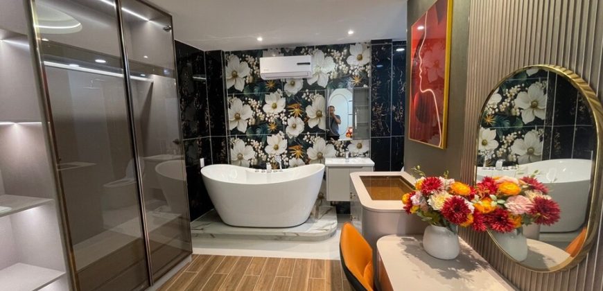 Khu vực bếp nhà Gò Vấp đường Phạm Văn Chiêu Phường 14 Quận Gò Vấp sạch sẽ và tiện dụng,có bồn tắm