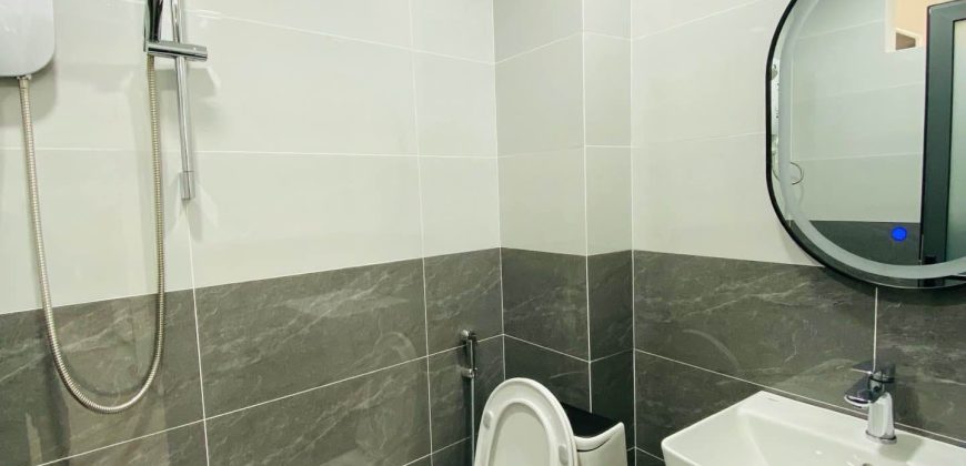 Nhà vệ sinh nhà Gò Vấp đường Quang Trung, Phường 10 sạch sẽ