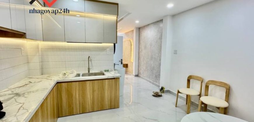 Gò Vấp – nhà bếp nhà phố full nội thất, Phường 9