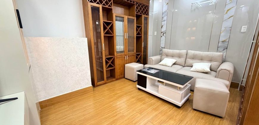Bán nhà Phan Văn Trị Phường 10 Gò Vấp 40m² 5 tầng hẻm xe hơi