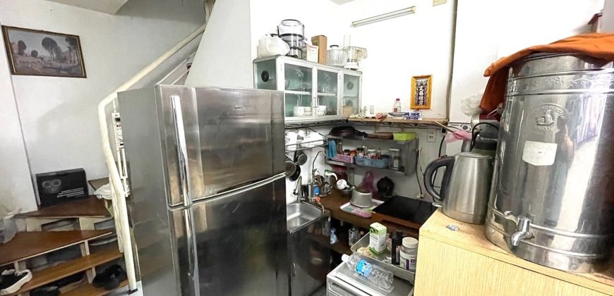 Nhà bếp nhà dưới 3 tỷ đường Thống Nhất Gò Vấp, thuộc Phường 10, thiết kế phù hợp gia đình nhỏ