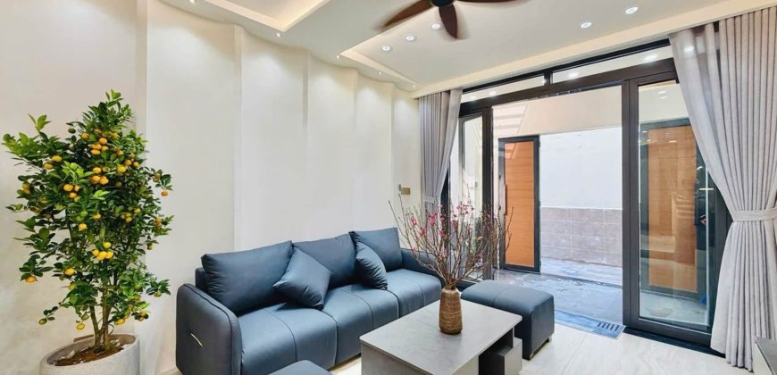 Bán Nhà Đẹp Gò Vấp Đường Phan Văn Trị Phường 10, 3 Tầng Full Nội Thất