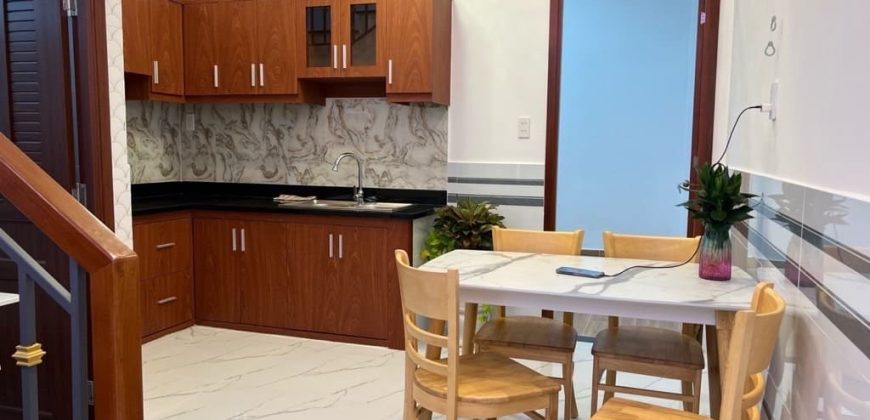 Khu vực nhà bếp tiện nghi ấm cúng bán nhà Gò Vấp Phường 11 đường Nguyễn Văn Khối