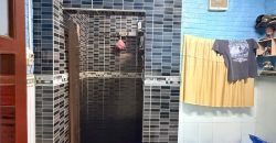 Nhà vệ sinh thứ hai của nhà Gò Vấp dưới 6 tỷ trên đường Nguyễn Văn Lượng, Phường An Hội Đông, quận Gò Vấp, sạch sẽ, thiết kế hiện đại.