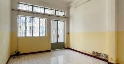 phòng khách rộng rãi đường lê đưc thọ